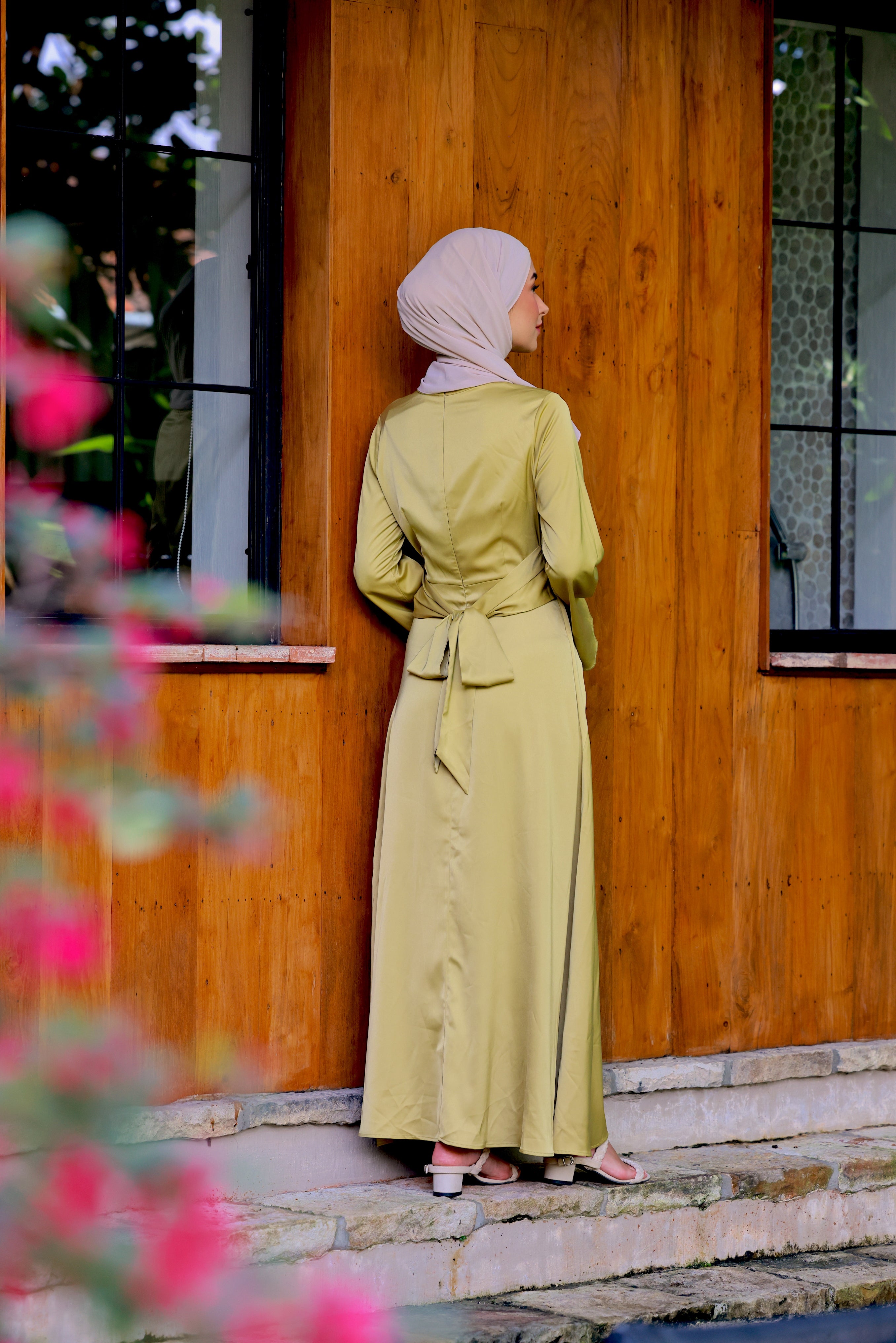 LIYANA  DRESS - OLD GOLD